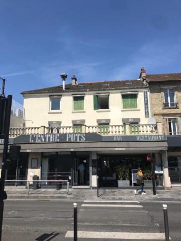 L'Entre-Pots Ξενοδοχείο Sartrouville Εξωτερικό φωτογραφία